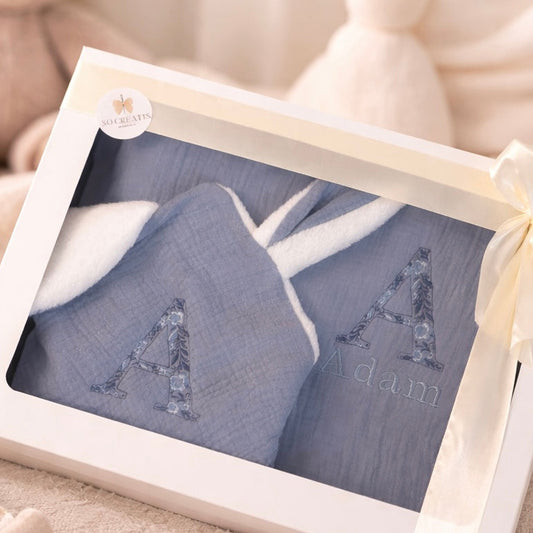 Coffret Signature – Doudou & Couverture personnalisés
